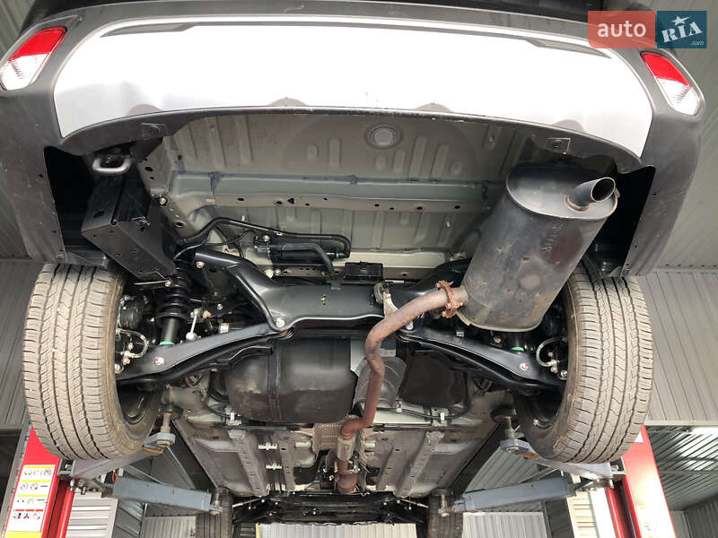 Mitsubishi Outlander 2020