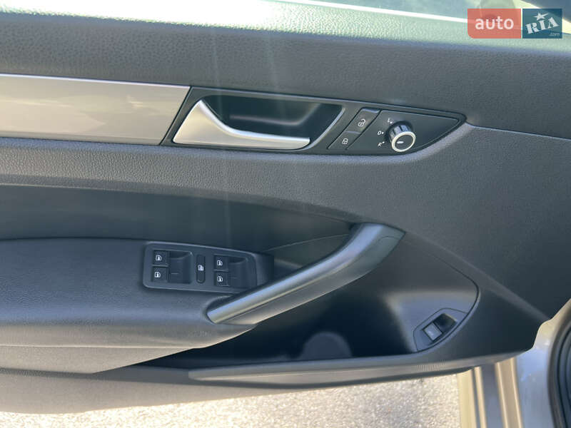 Volkswagen Passat 2015