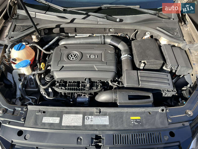 Volkswagen Passat 2015