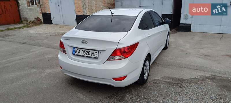 Hyundai-3