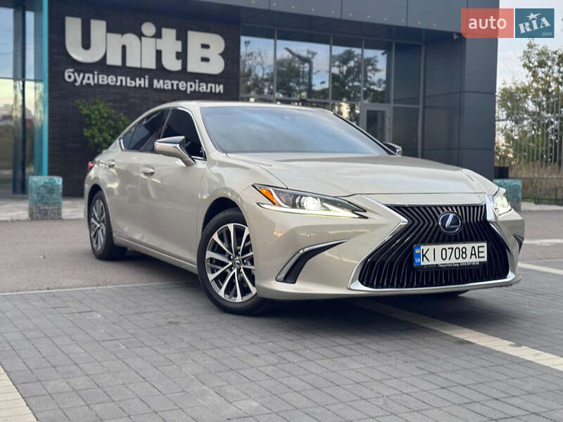 Lexus-22