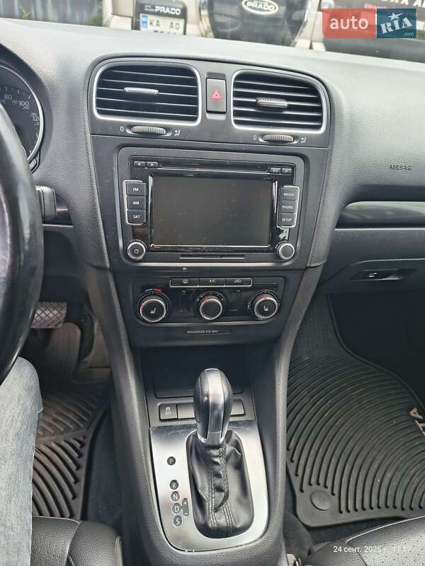 Volkswagen Golf 2014