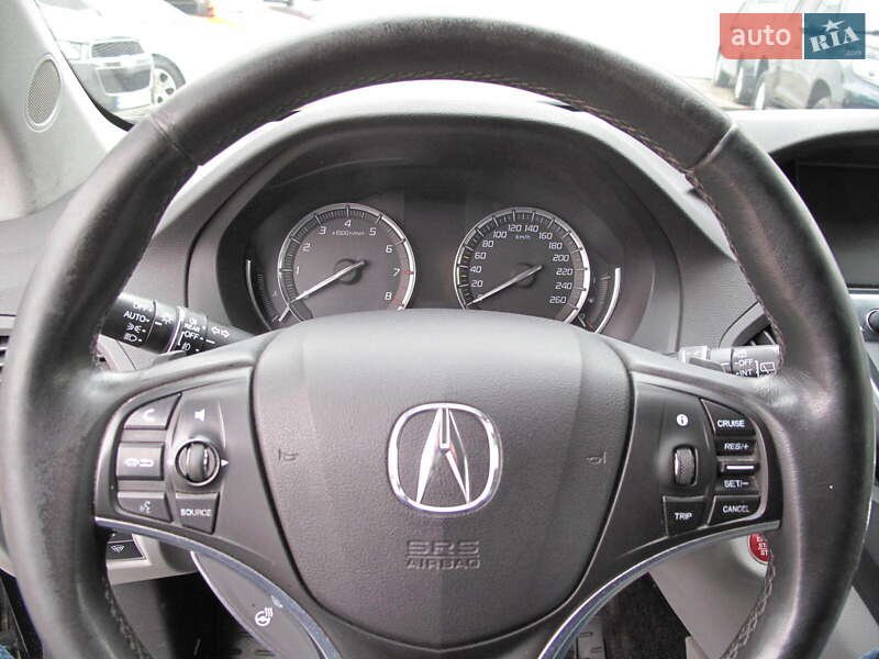 Acura-3