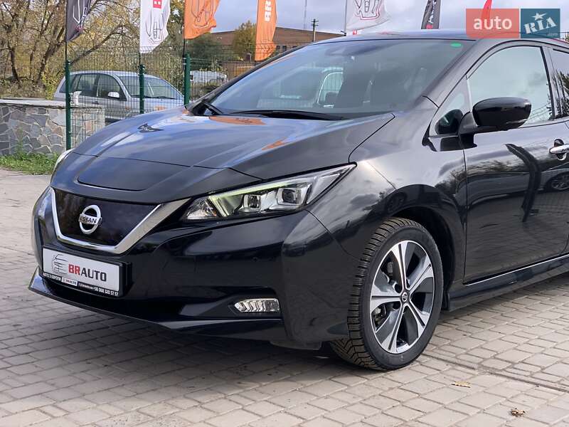 Nissan Leaf 2021