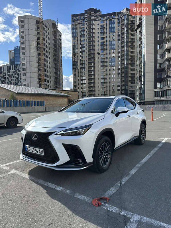 Lexus-3
