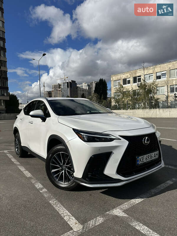 Lexus-43