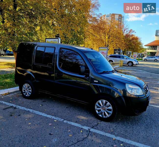 Fiat Doblo 2011