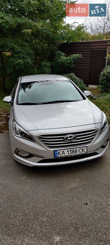 Hyundai Sonata 2015