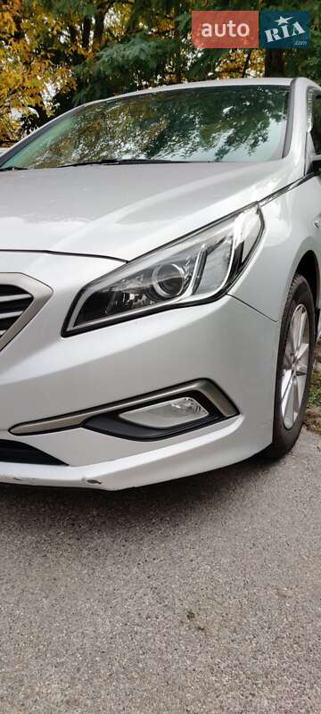 Hyundai Sonata 2015