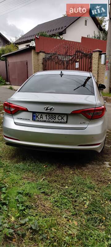 Hyundai Sonata 2015