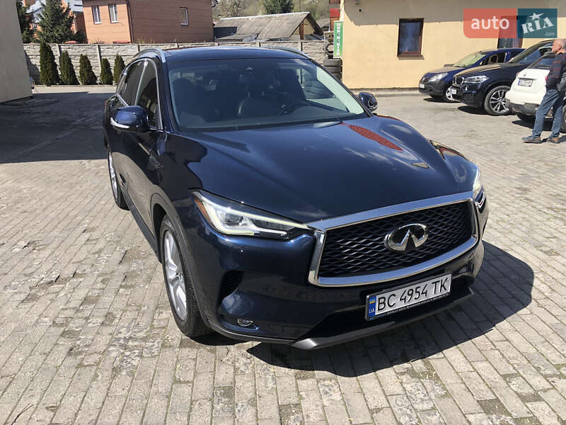 Infiniti-3