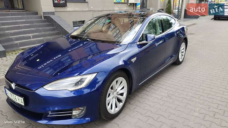 Tesla-30