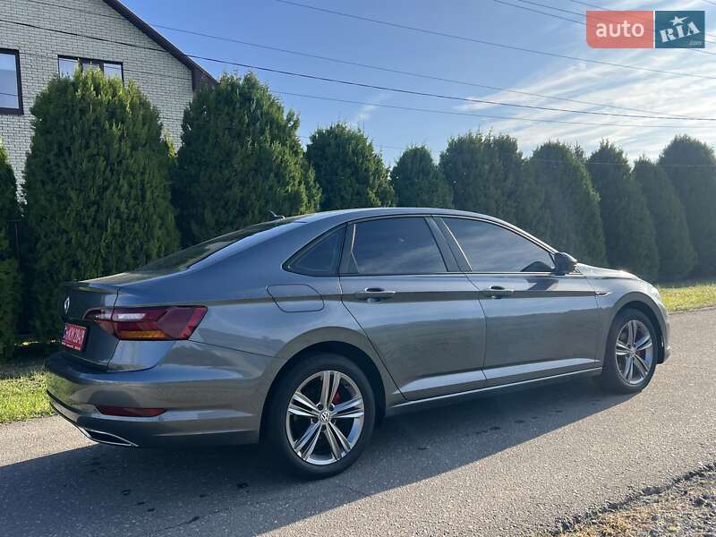 Volkswagen Jetta 2019