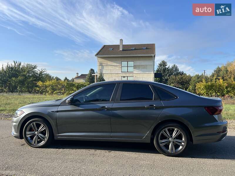 Volkswagen Jetta 2019
