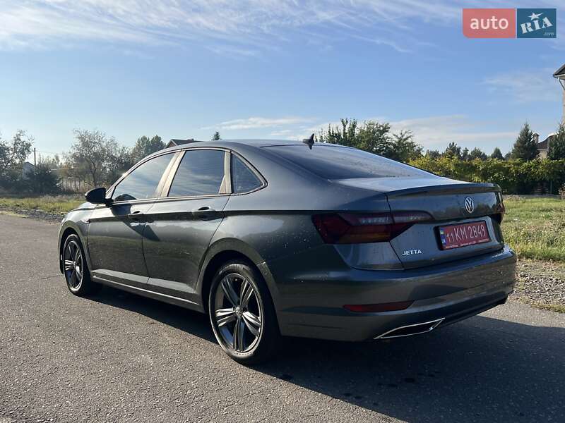 Volkswagen Jetta 2019