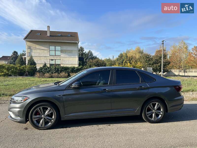 Volkswagen Jetta 2019