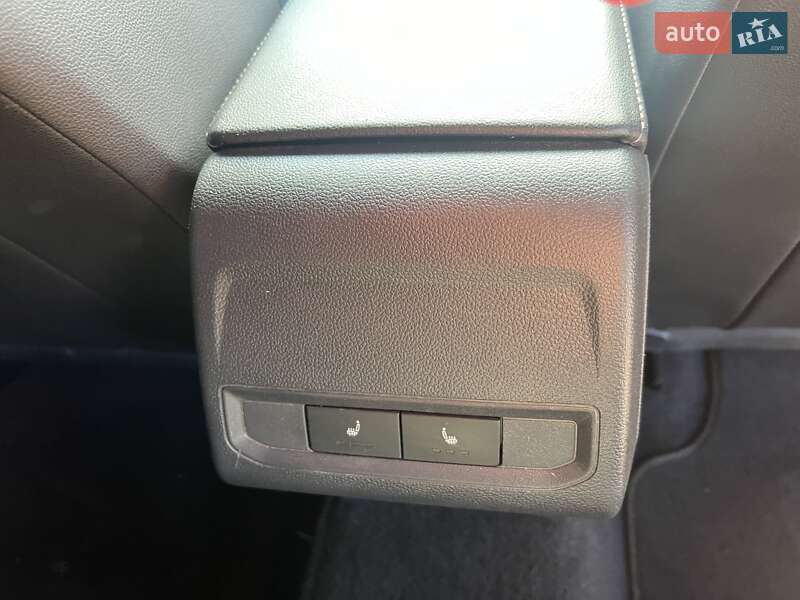 Volkswagen Jetta 2019