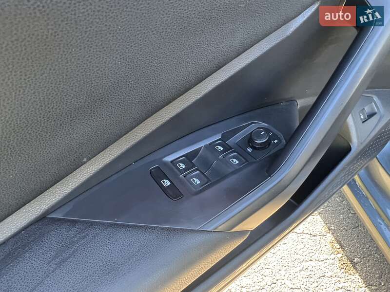 Volkswagen Jetta 2019