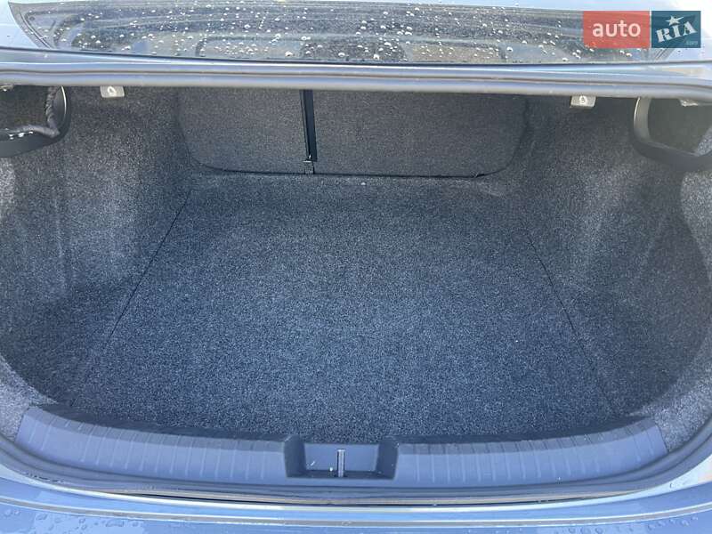 Volkswagen Jetta 2019