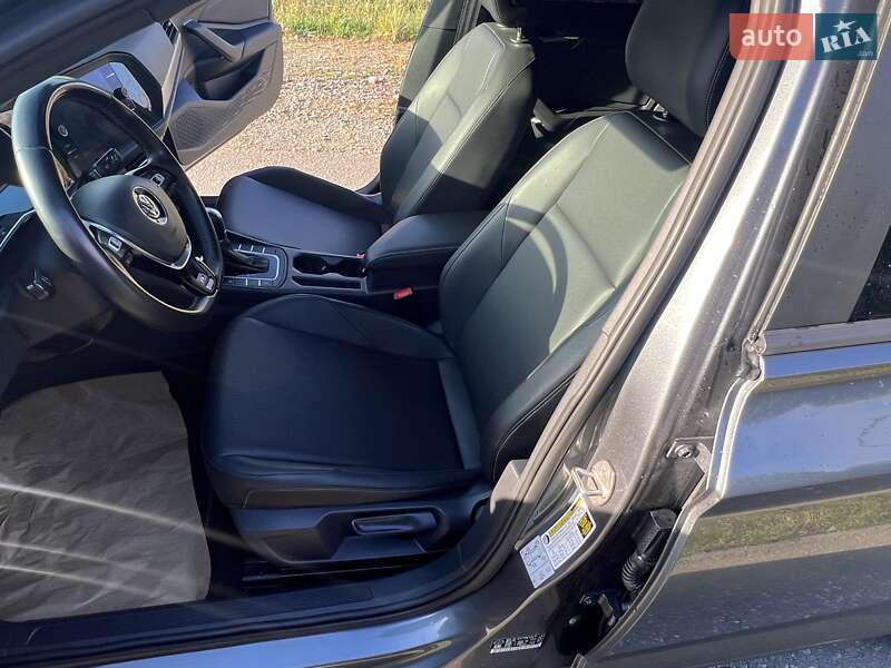 Volkswagen Jetta 2019