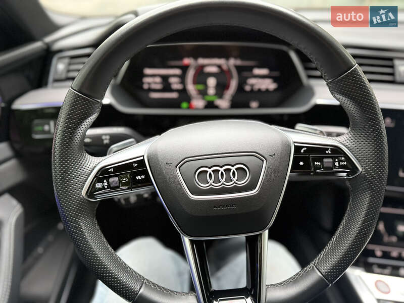 Audi-57