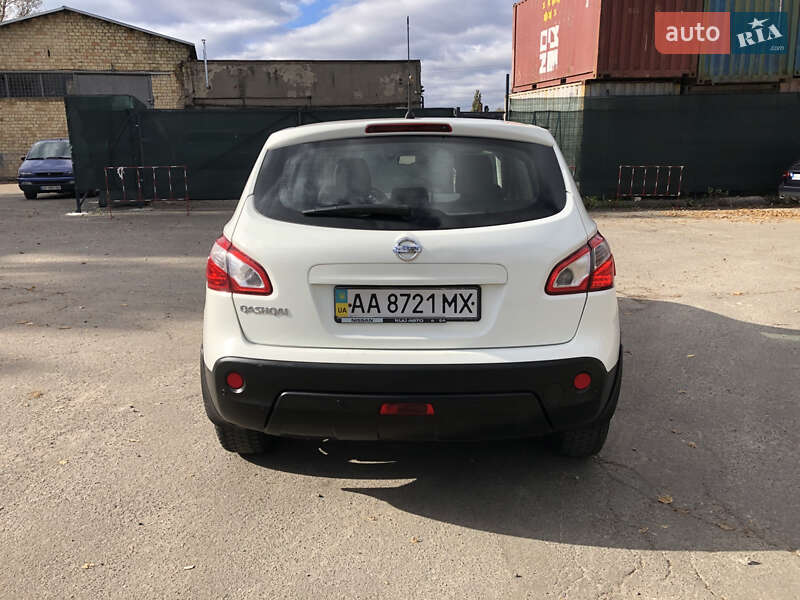 Nissan Qashqai 2013