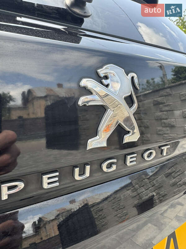 Peugeot-4