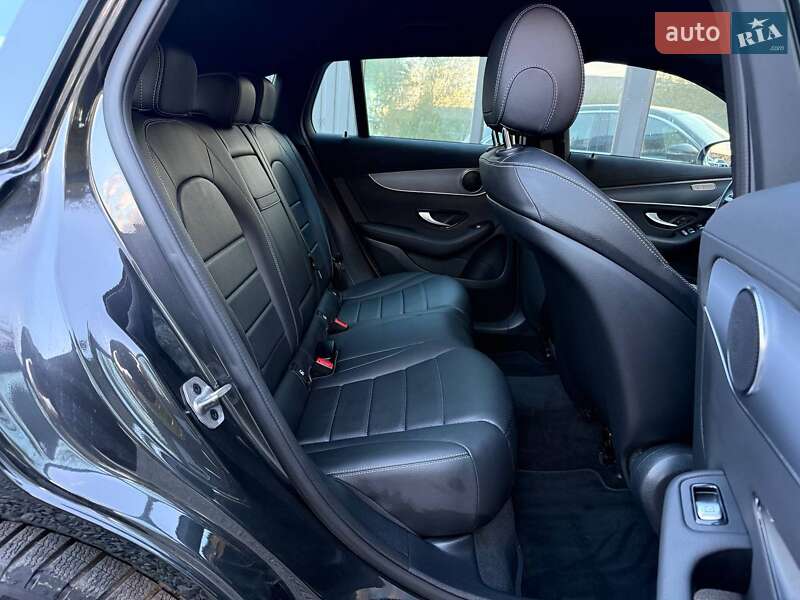 Mercedes-Benz EQC 2023