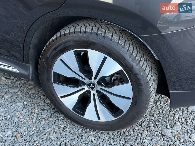 Mercedes-Benz EQC 2023