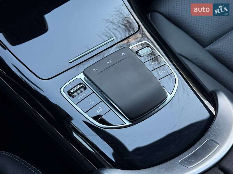 Mercedes-Benz EQC 2023