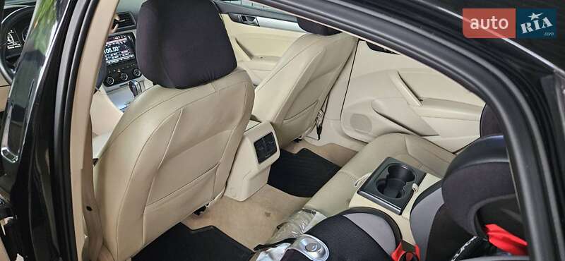 Volkswagen Passat 2013