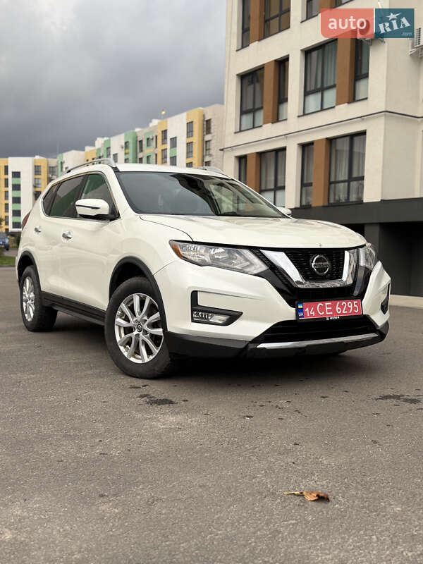 Nissan-4
