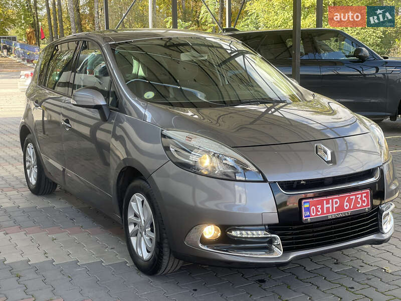 Renault Scenic 2012