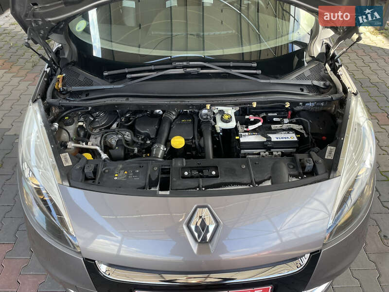 Renault Scenic 2012