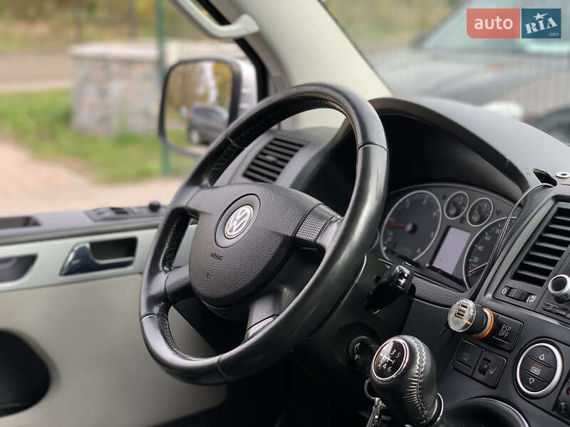 Volkswagen Transporter 2009