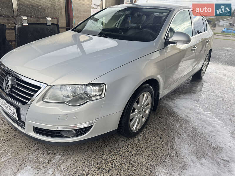 Volkswagen Passat 2010