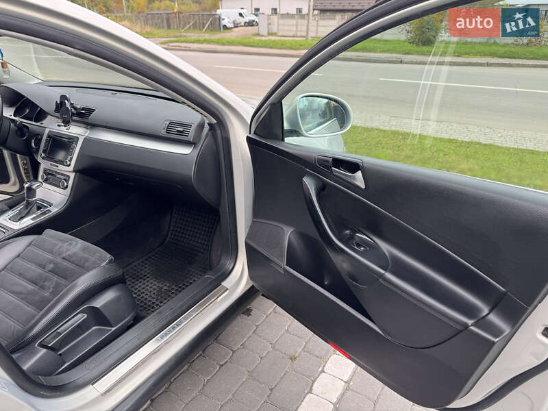 Volkswagen Passat 2010