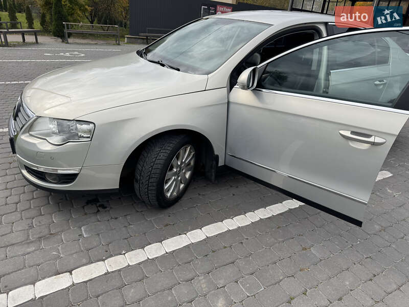 Volkswagen Passat 2010