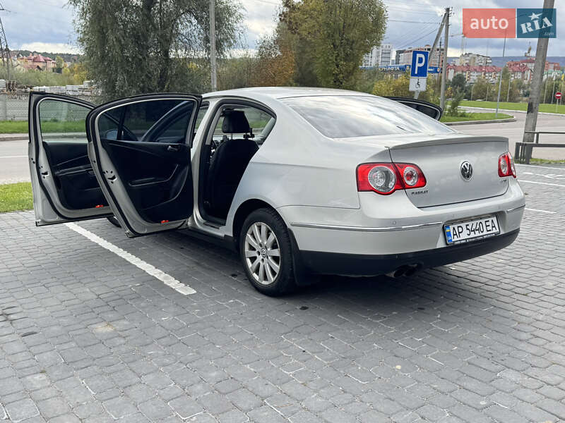 Volkswagen Passat 2010