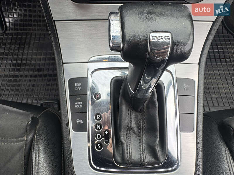 Volkswagen Passat 2010