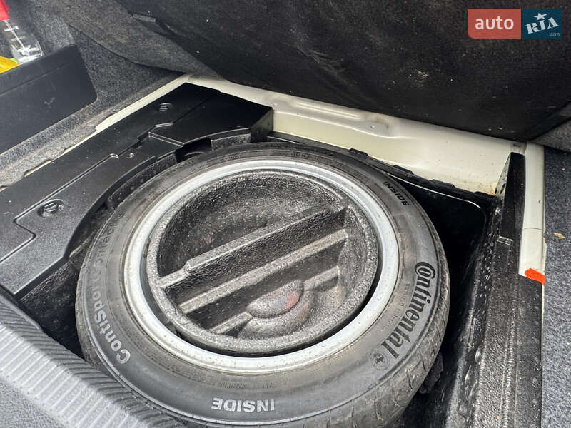 Volkswagen Passat 2010