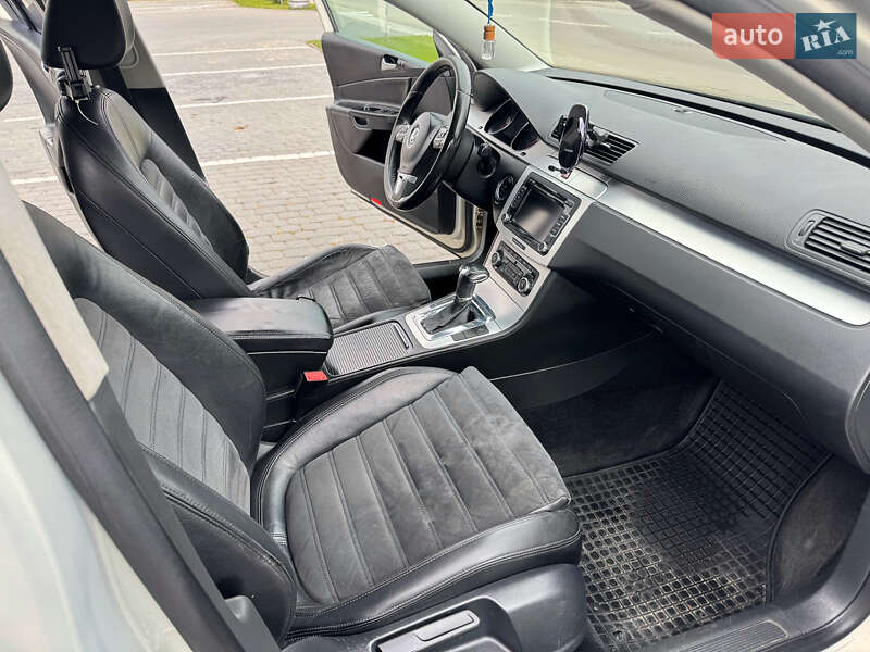 Volkswagen Passat 2010