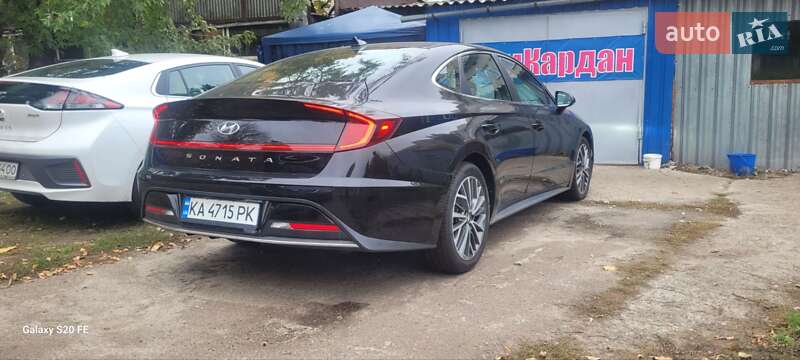 Hyundai-6