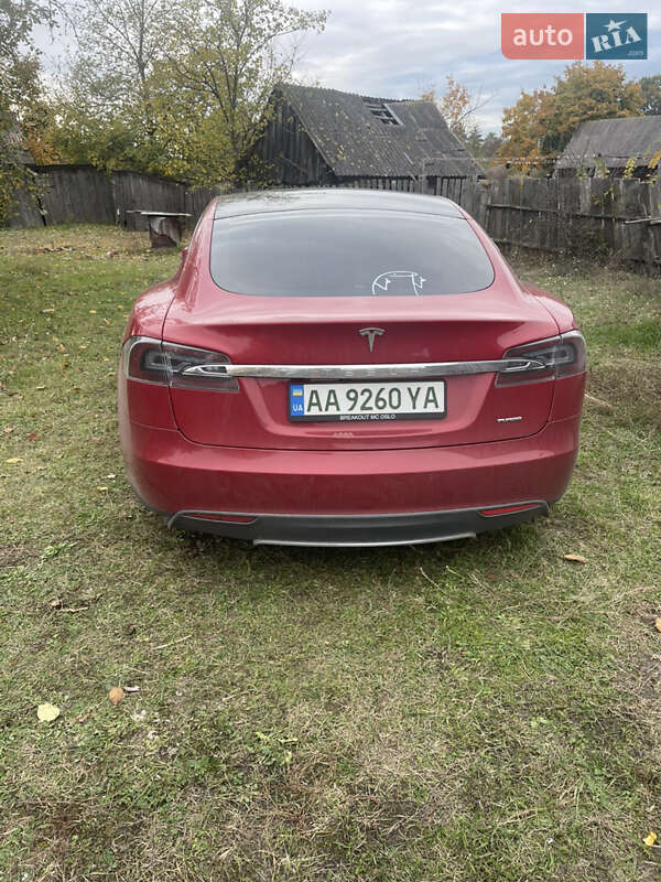 Tesla-1
