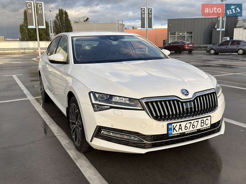 Skoda Superb 2022