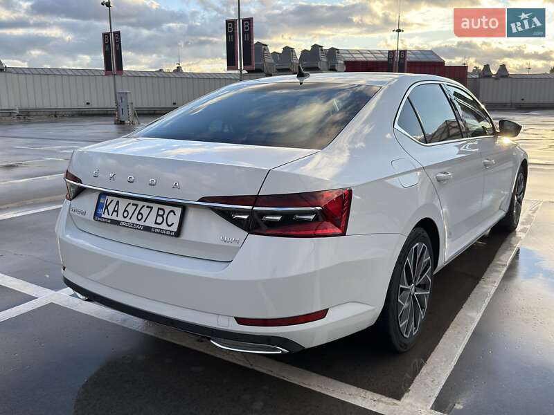 Skoda Superb 2022