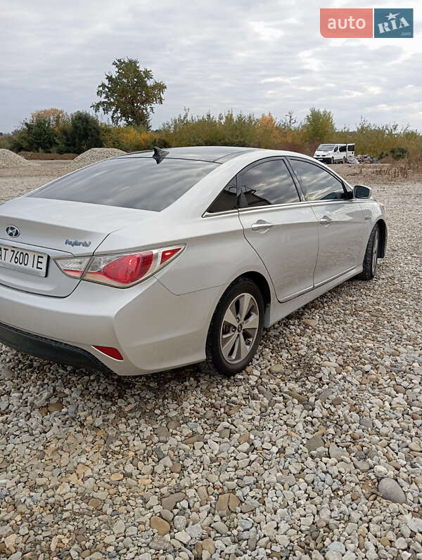 Hyundai-4