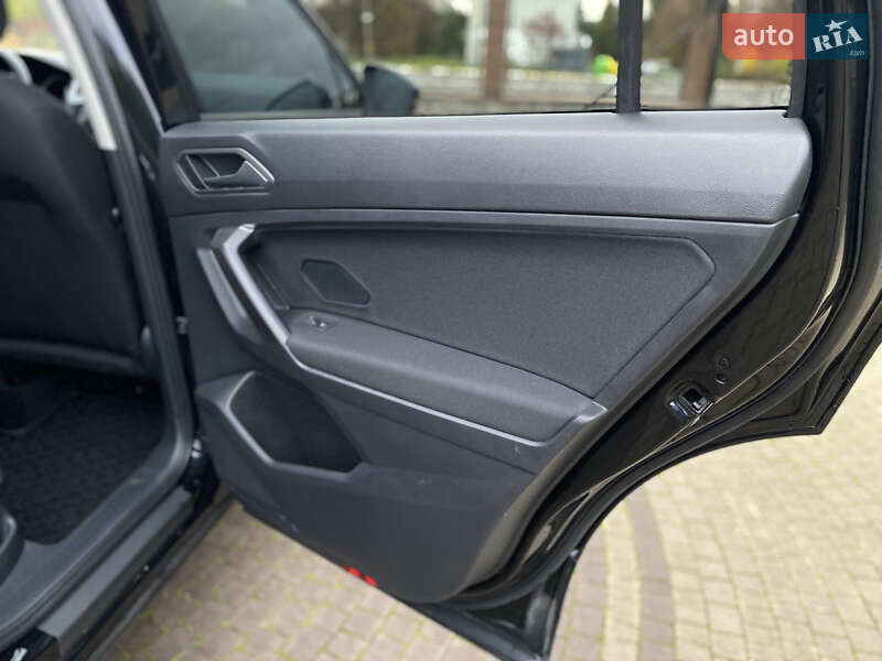 Volkswagen Tiguan 2021