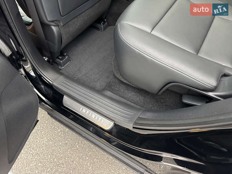 Infiniti-39