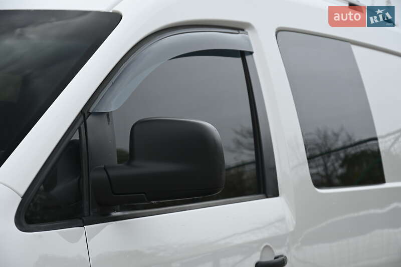 Volkswagen Caddy 2012